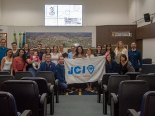 Estudantes da Sachser participam de Projeto Oratória nas Escolas, da JCI